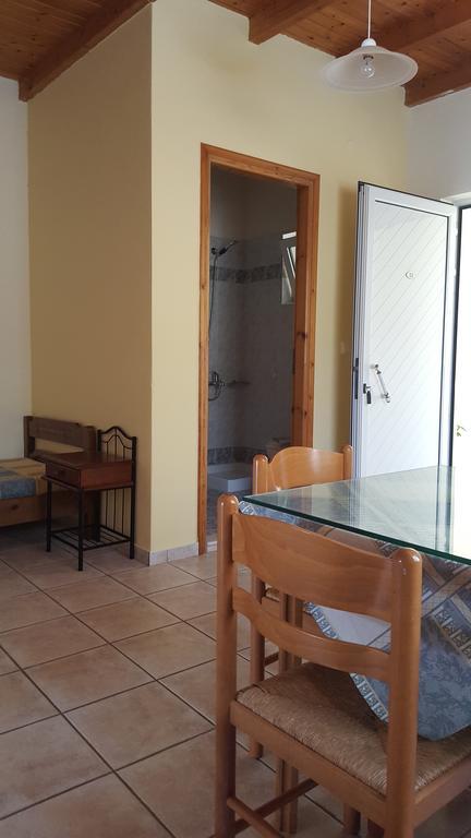 Apolloneia Apartments Frangokastello Exterior foto